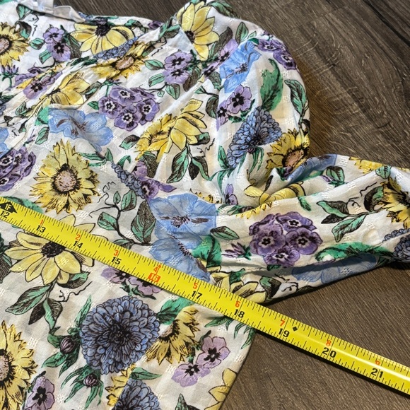 Jane and Delancey - Floral Blouse with Yellow and Blue Accents - Picture 5 of 10
